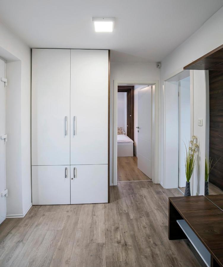 לובליאנה Apartments Vila Apolonia מראה חיצוני תמונה